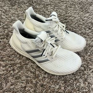 adidas - Game of Thrones x UltraBoost 4.0 - Women's 8.5 - White- Targaryan
